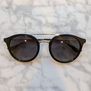 Stylish Black Sunglasses